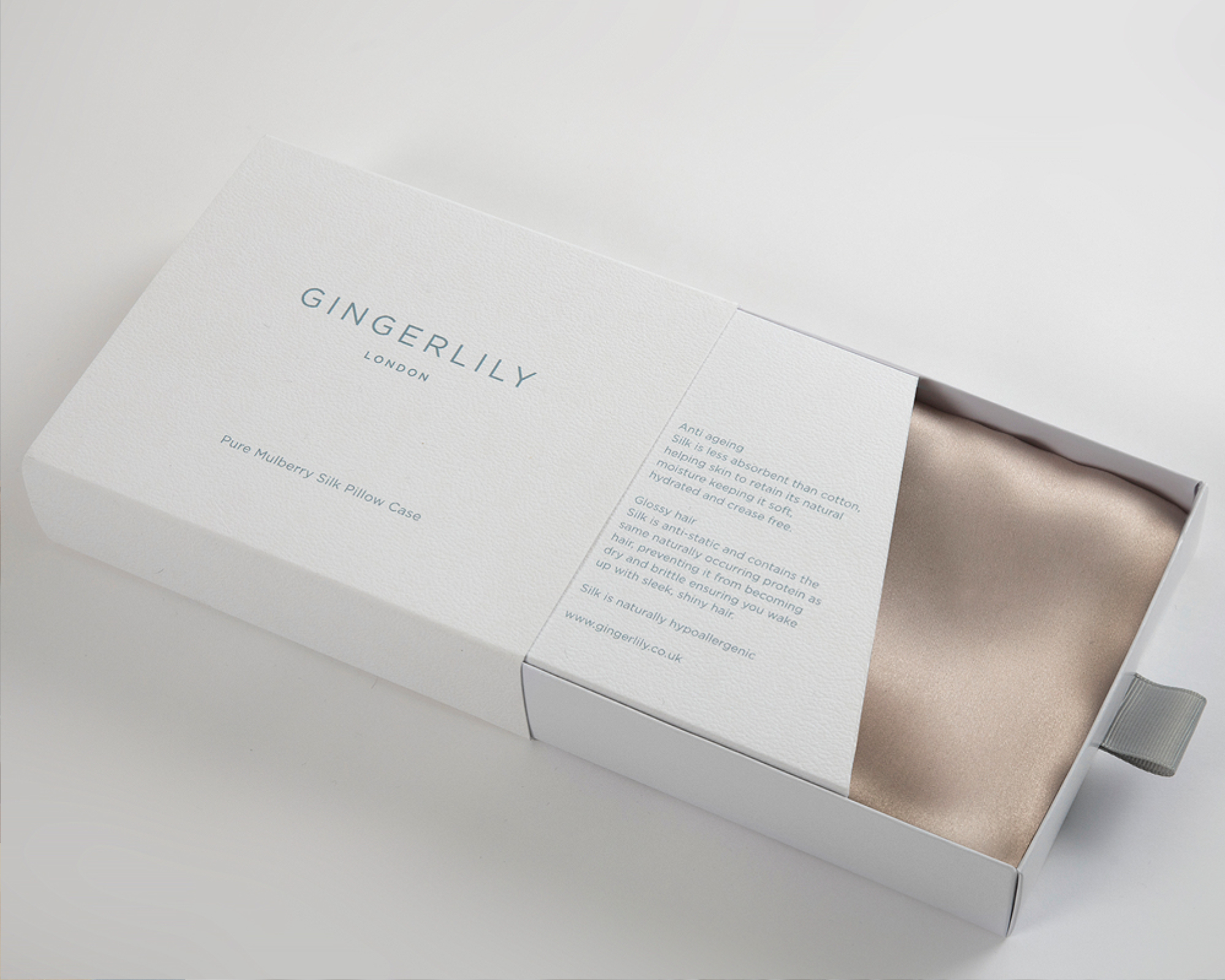Gingerlily - Beautybox SILK ivory - 50x75 cm - ivory