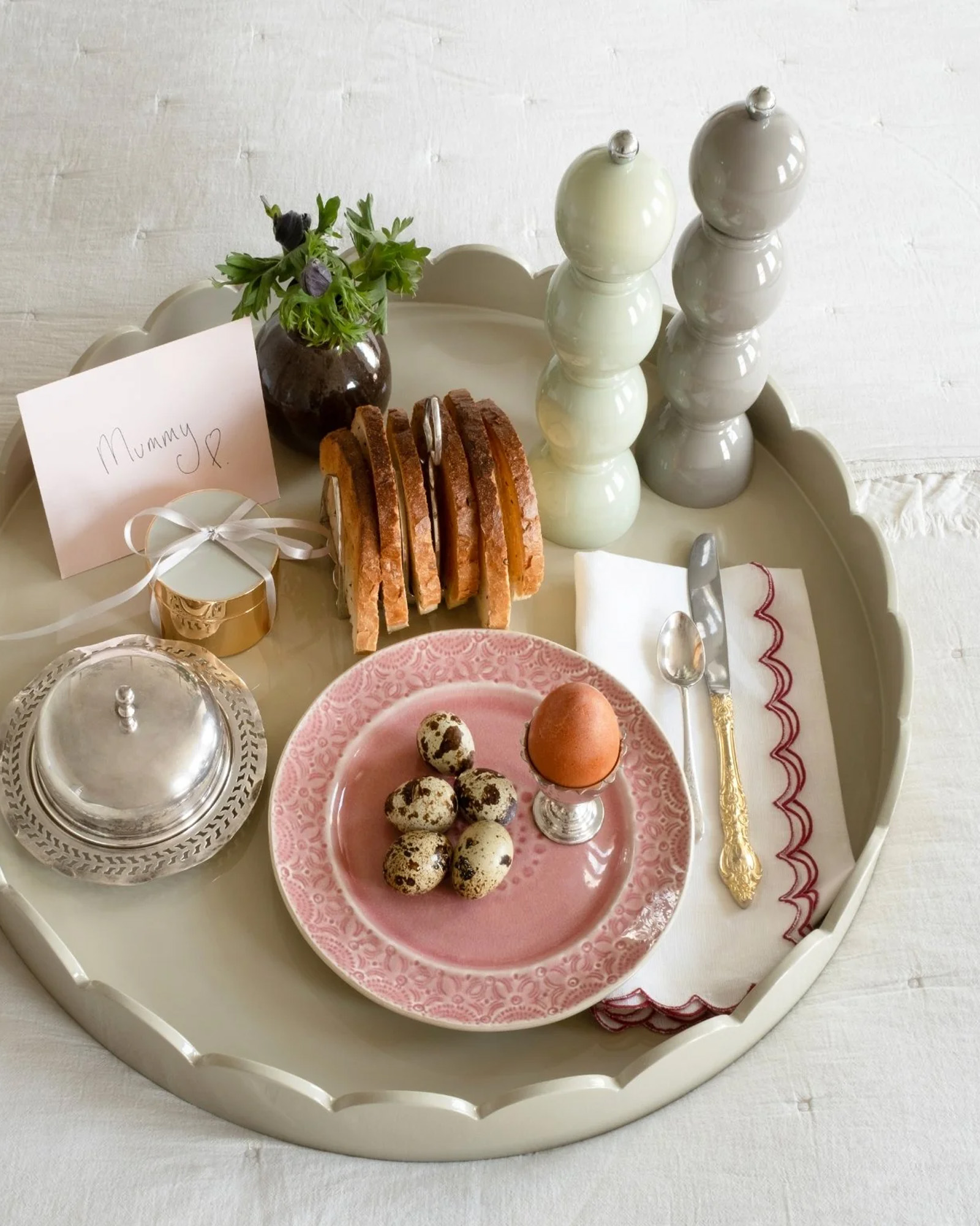 Salt or Pepper Mill BOBBIN Chiffon