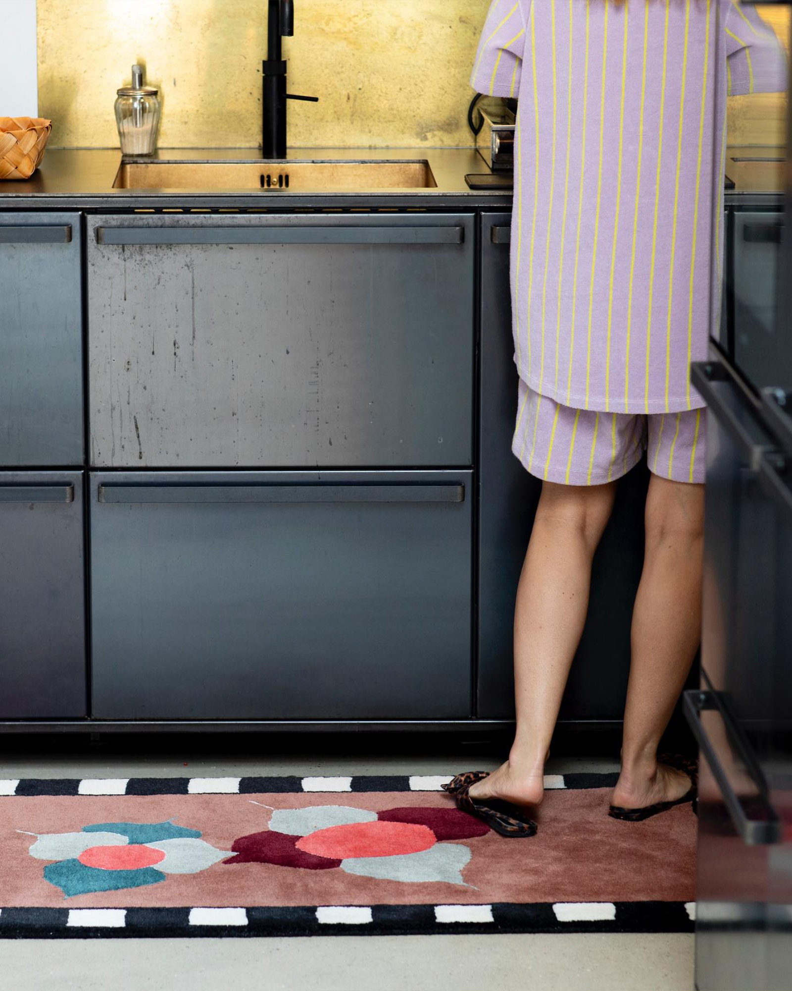 Short NARAM Lilac & neon yellow