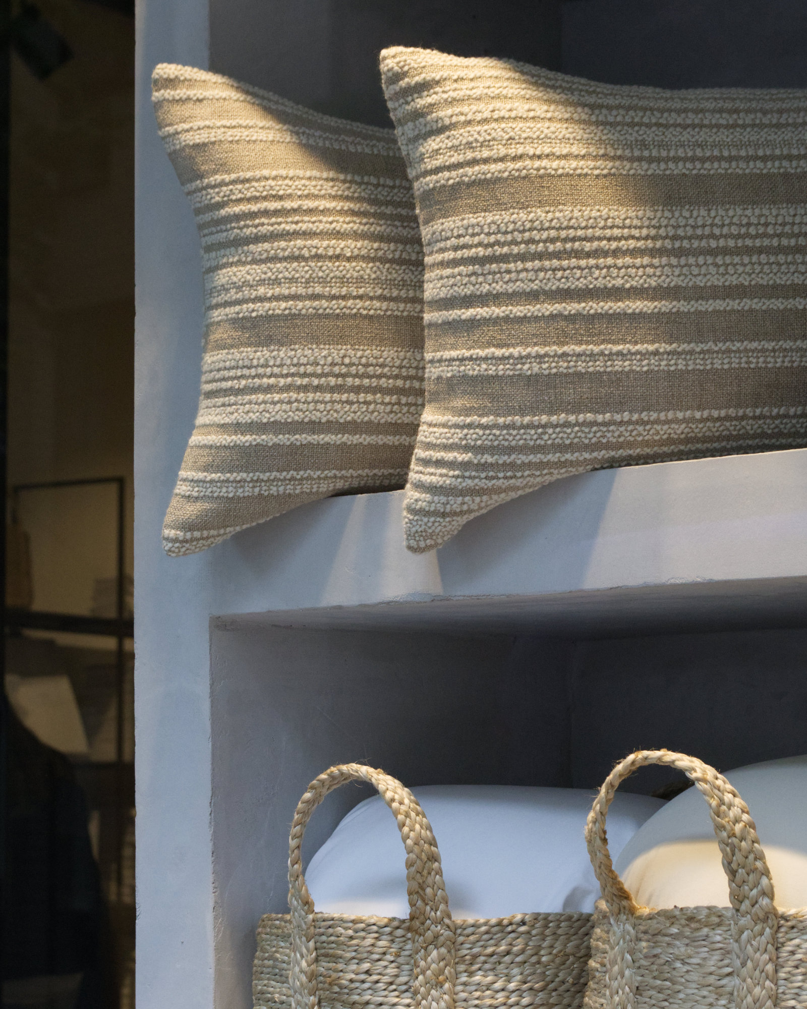 Cushion MANUELA Ivory