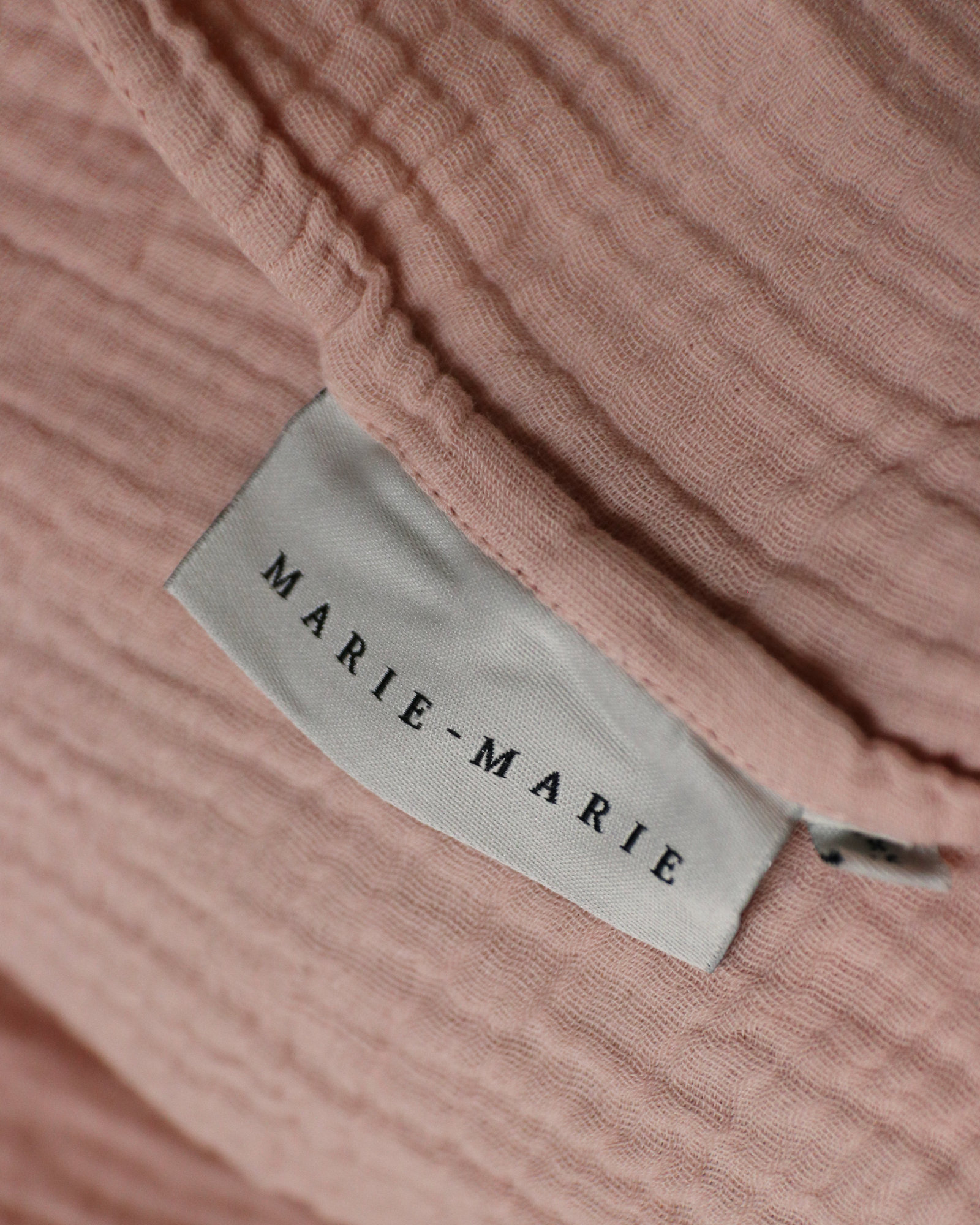 MARIE-MARIE - Bed linen set COCOON Primrose - 240x220 cm + 2 slopen 65x65 cm - Primrose