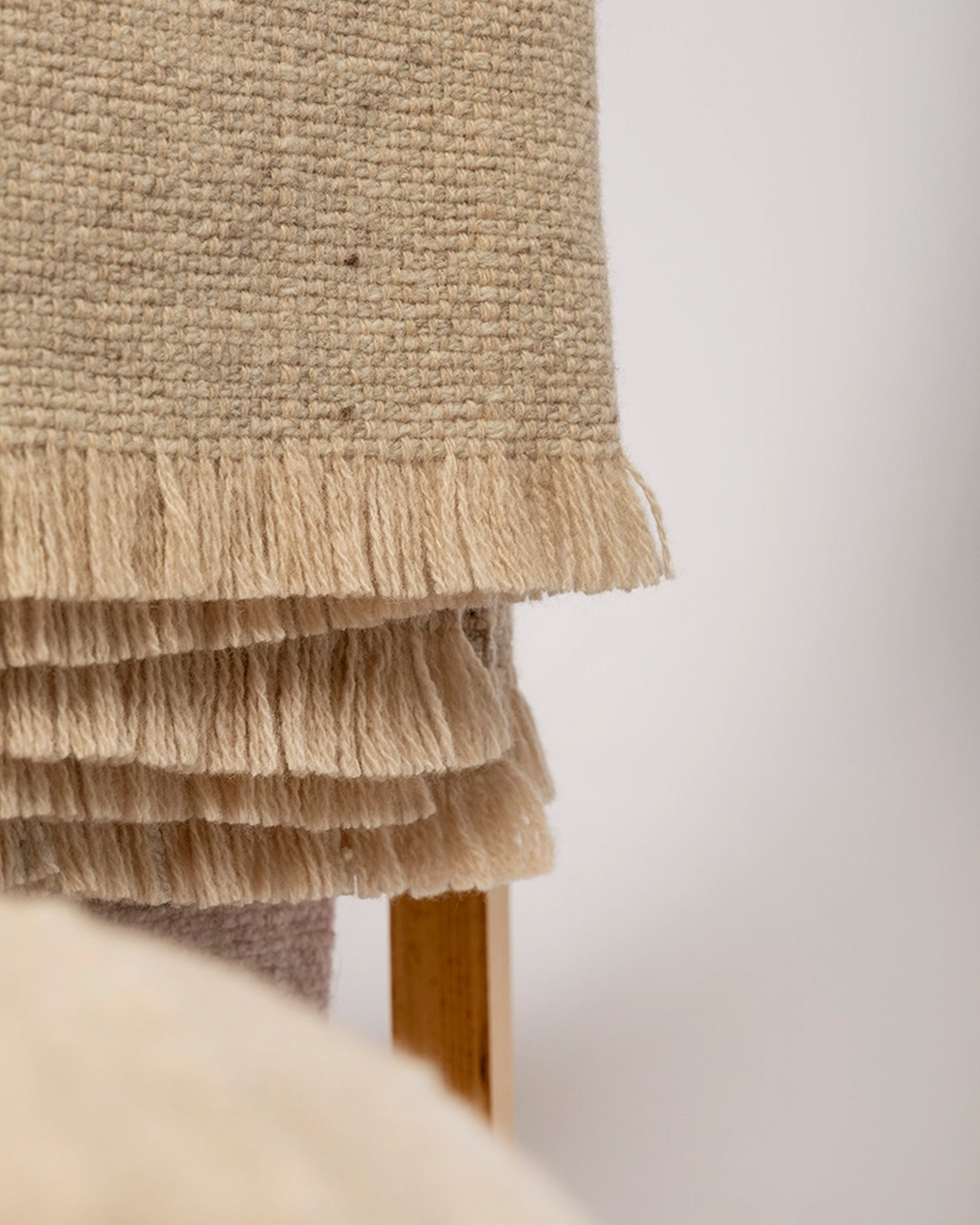 Plaid STRATA NATURE Beige with off-white edge