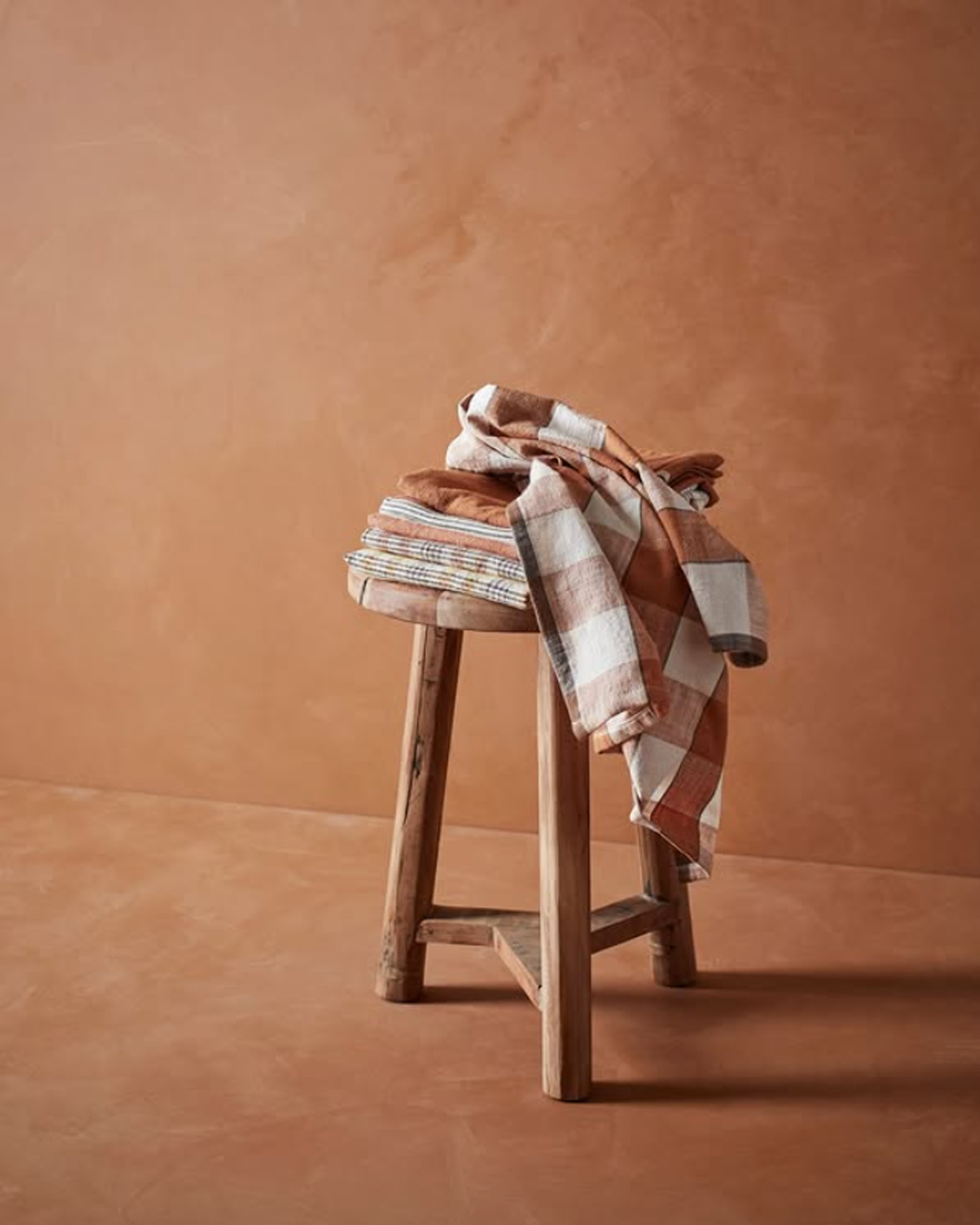 Keukenhanddoek CHECKED Small checks burnt orange, off white, iron