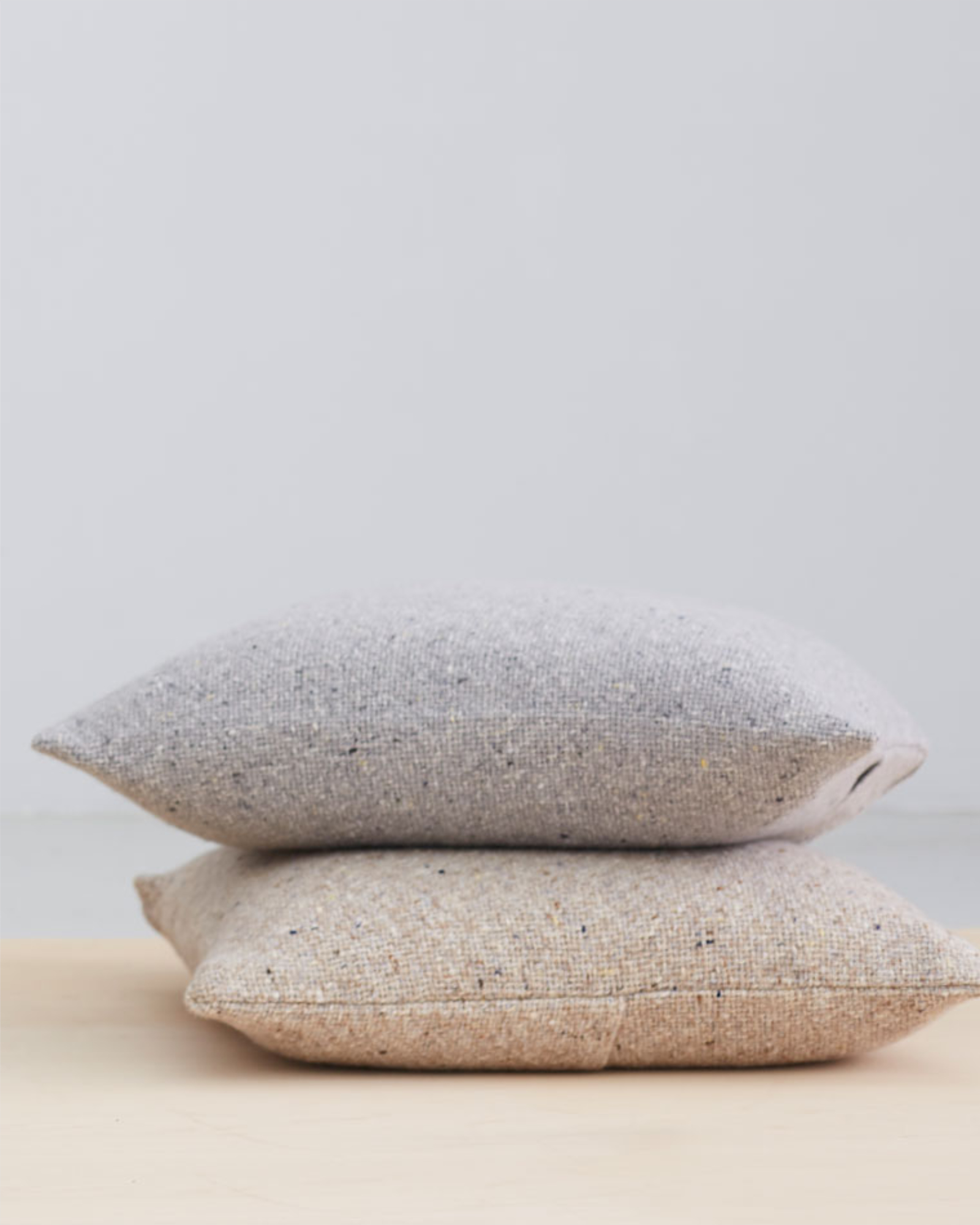 Cushion GRANITO