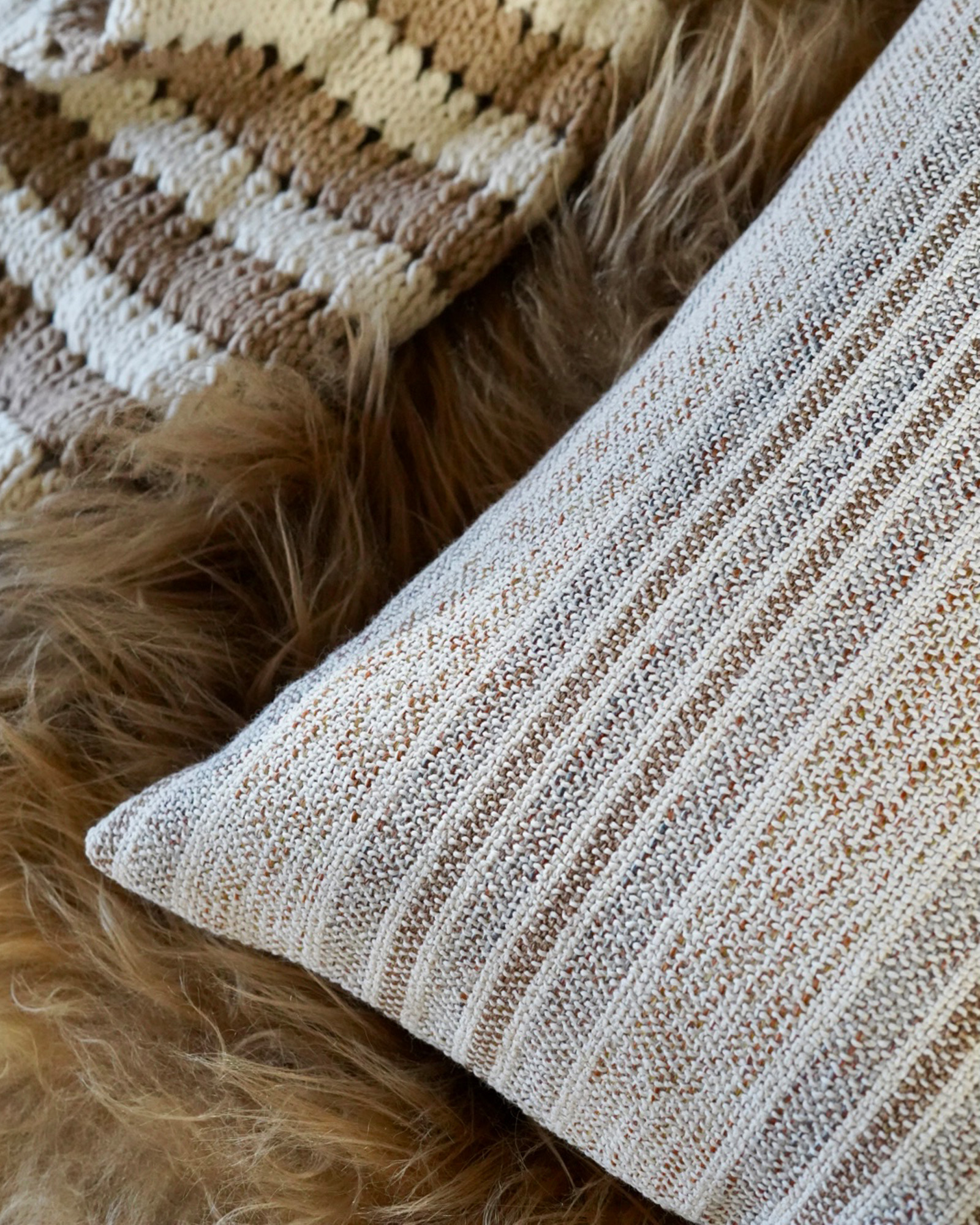 Cushion OPUS 