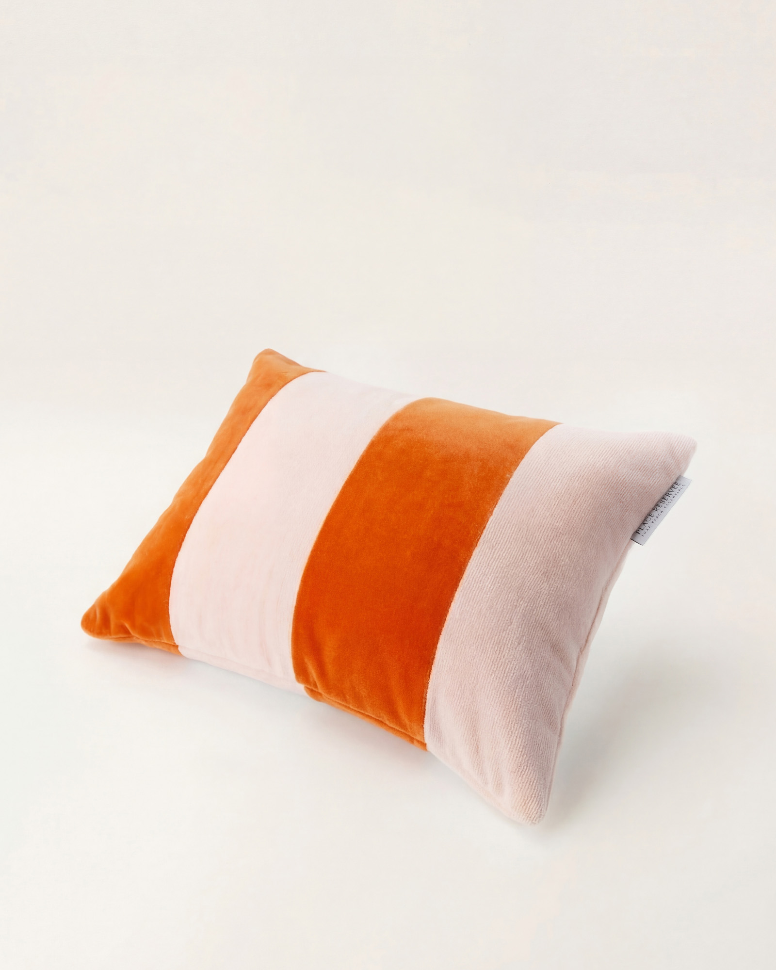 Kussen PLACE RESERVEE Peach 