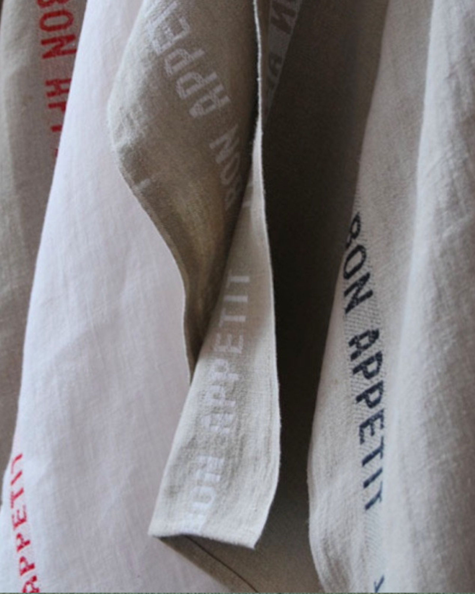 Charvet éditions - Keukenhanddoek BON APPETIT Linen/white - 45x75 cm - Linen/white