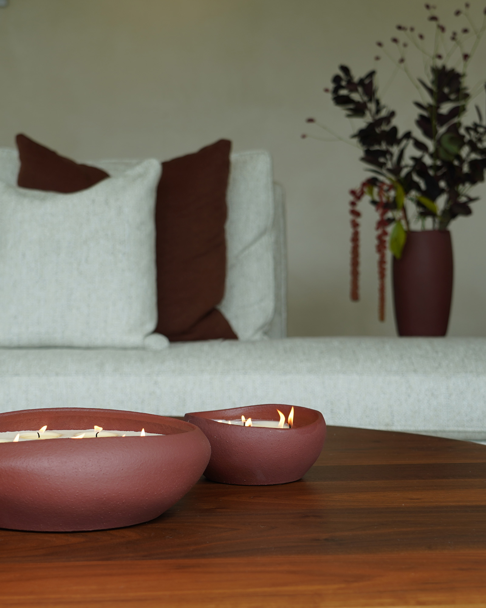 Kaars DOTEKI Burgundy Down to earth
