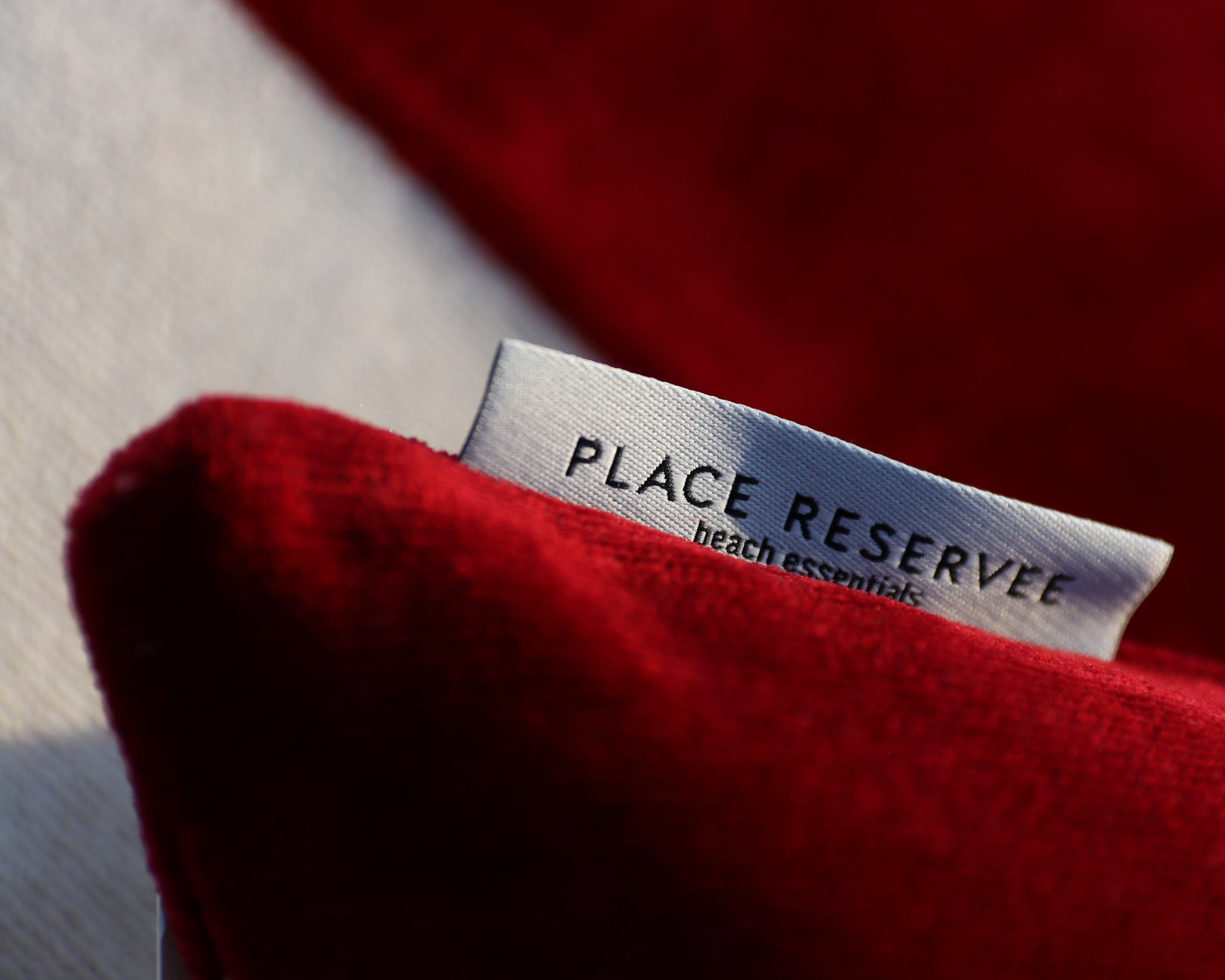 Place Reservee - Cushion PLACE RESERVEE Burgundy - 30x40 cm - Burgundy