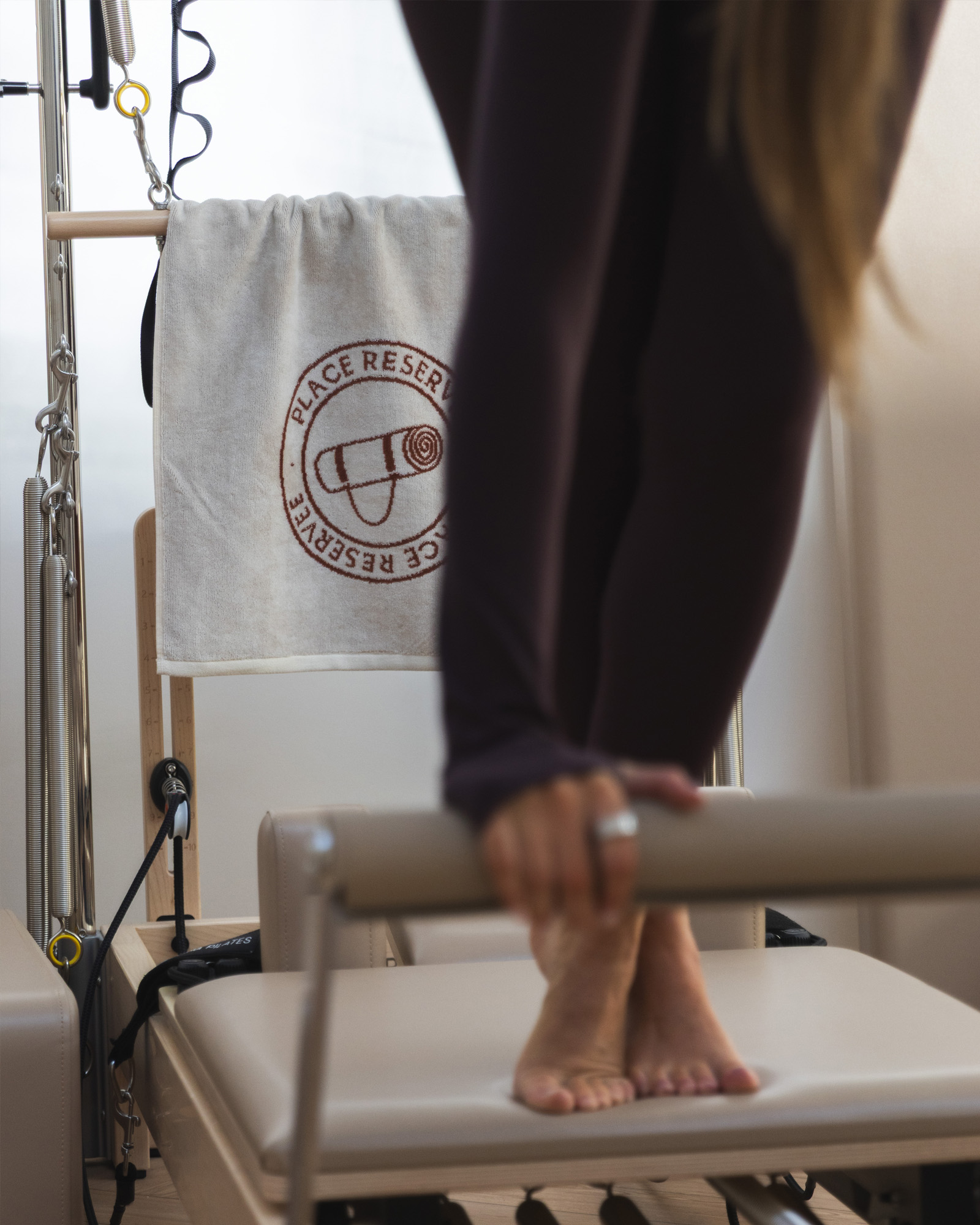 Sporthanddoek PILATES CLUB Ecru/Tan