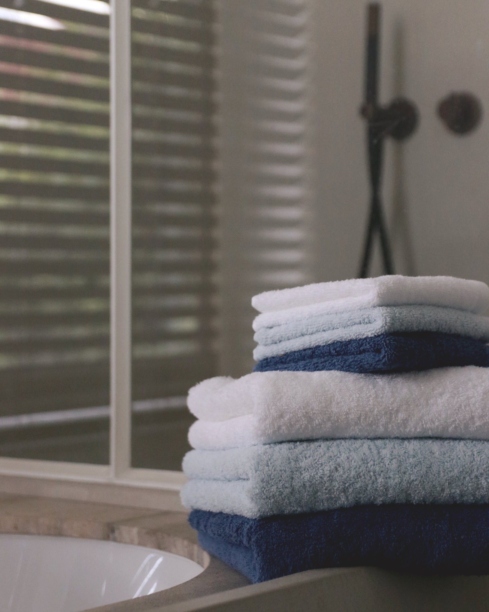 Handdoek MIRACLE 320 Azur