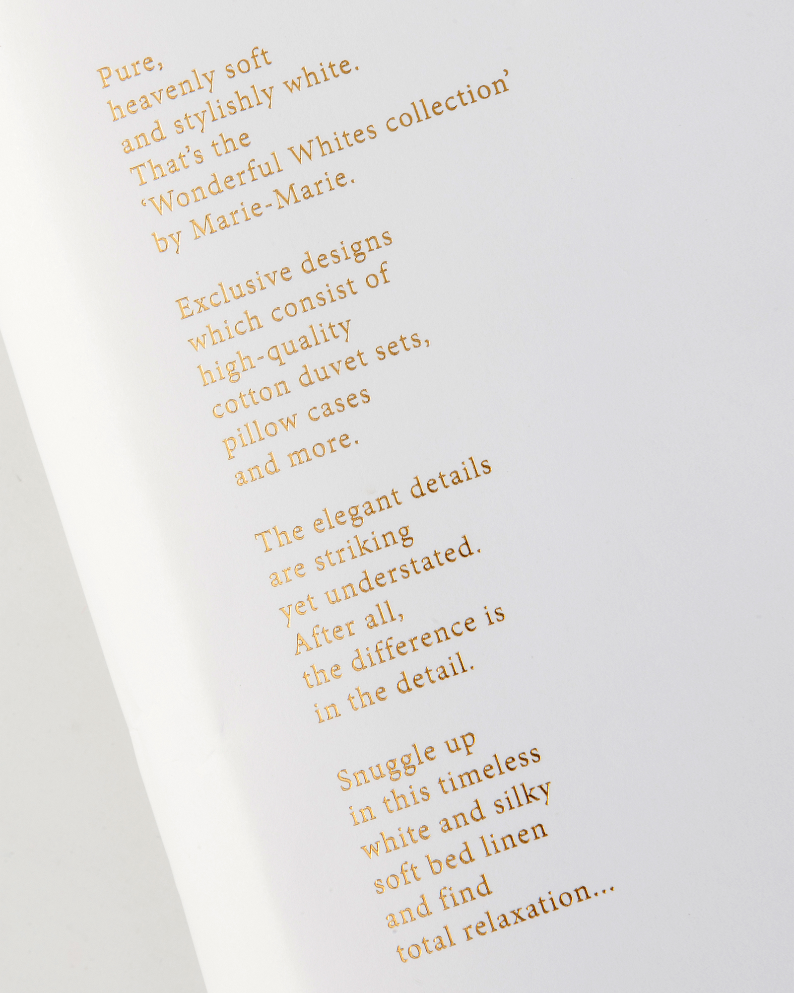 Fitted sheet ELEGANCE White