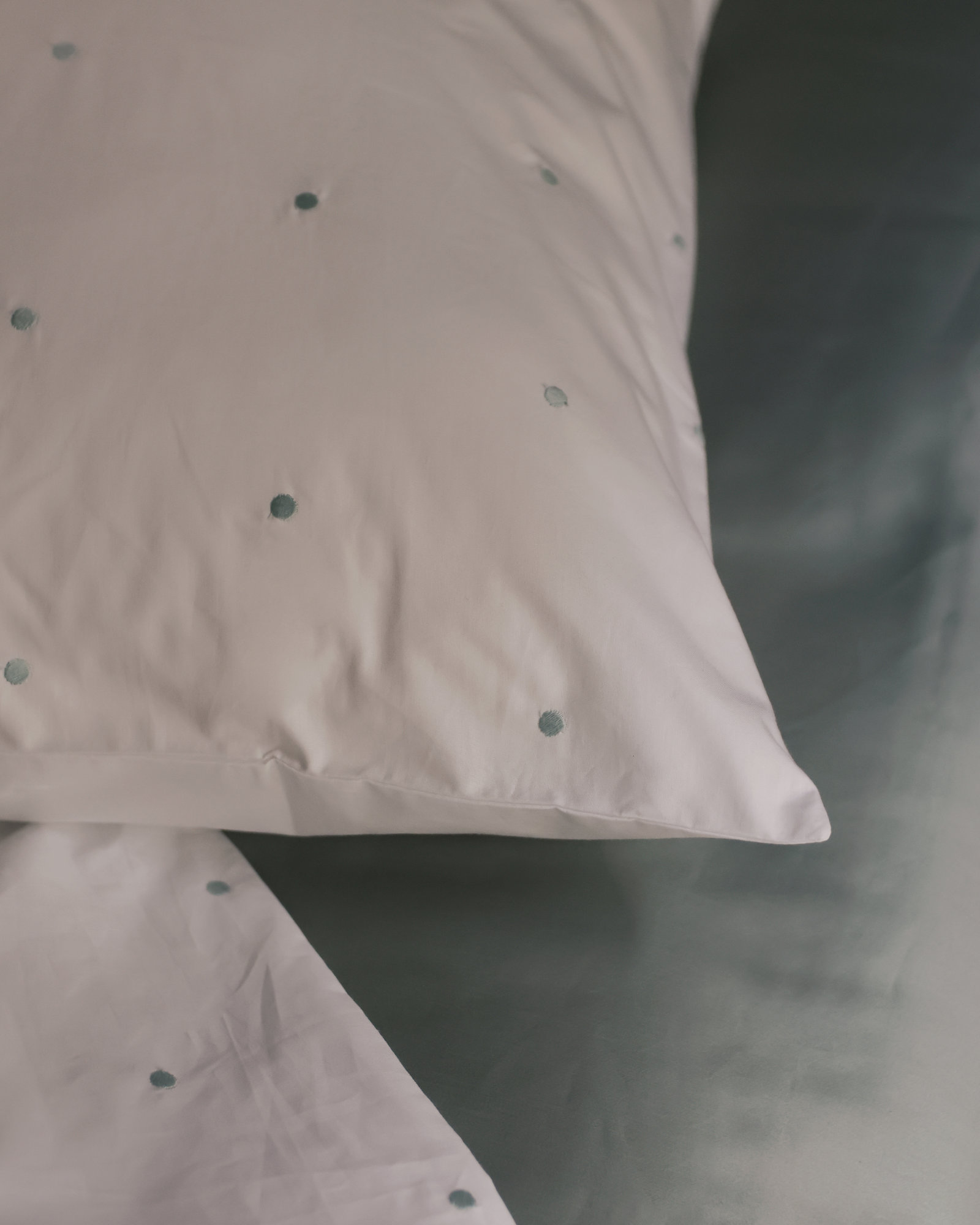 Pillowcase DOTS Mint