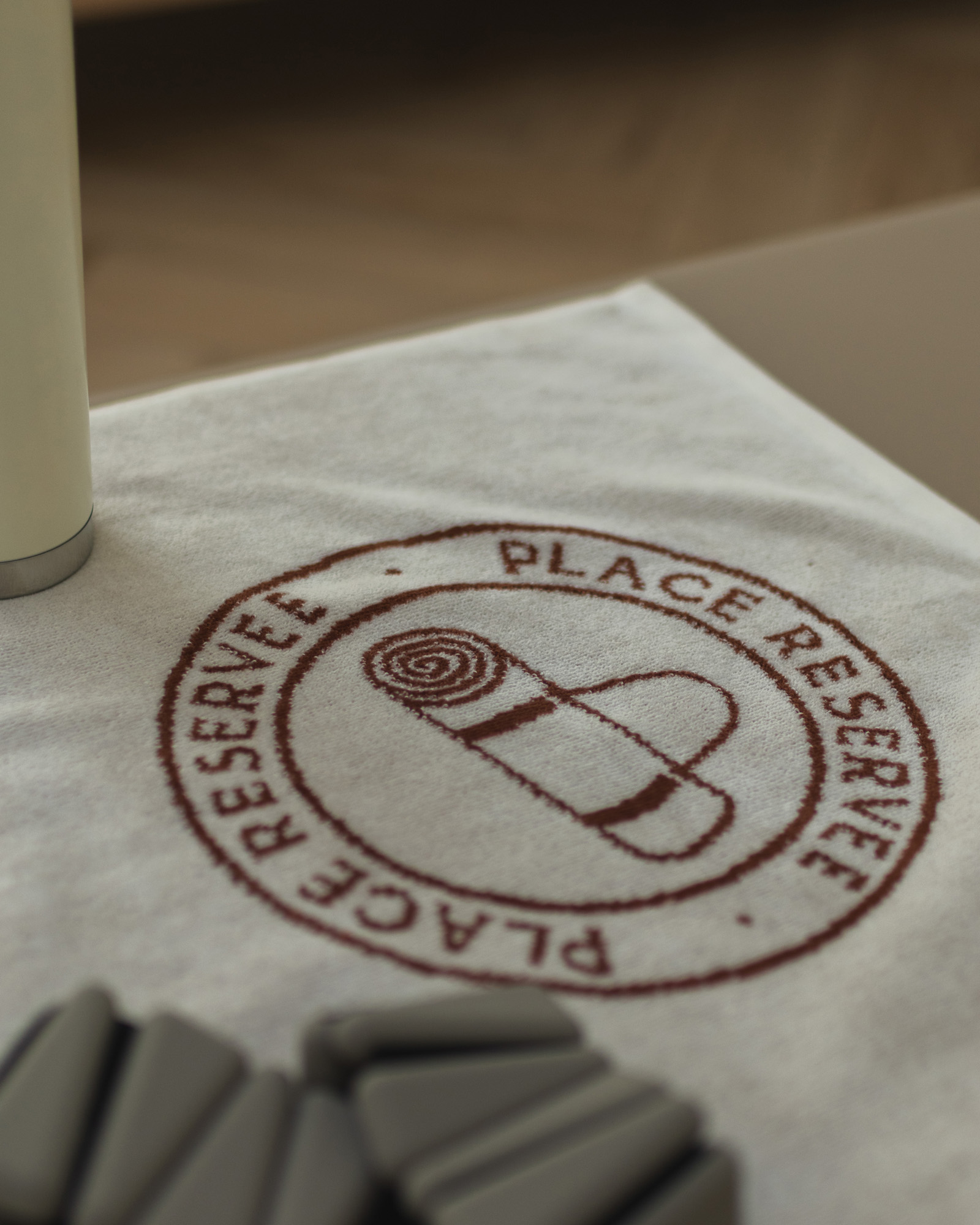 Sporthanddoek PILATES CLUB Ecru/Tan