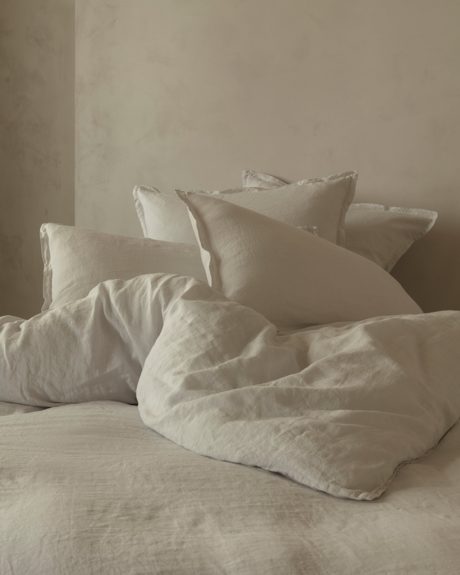 MARIE-MARIE - Bed linen set LINEN STORIES Clay - 260x240 cm + 2 slopen 65x65 cm - Clay