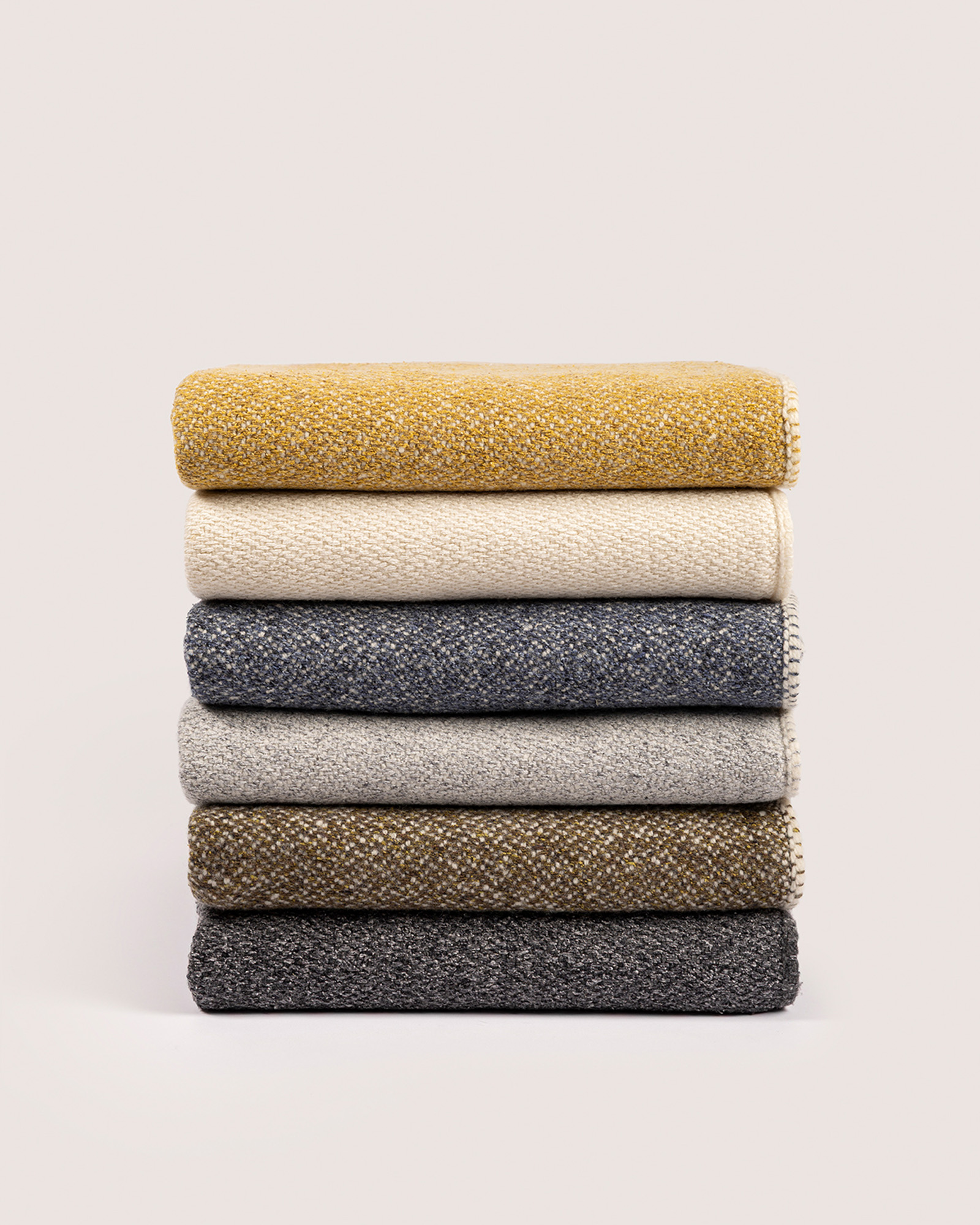 Throw HERA Off white/off white