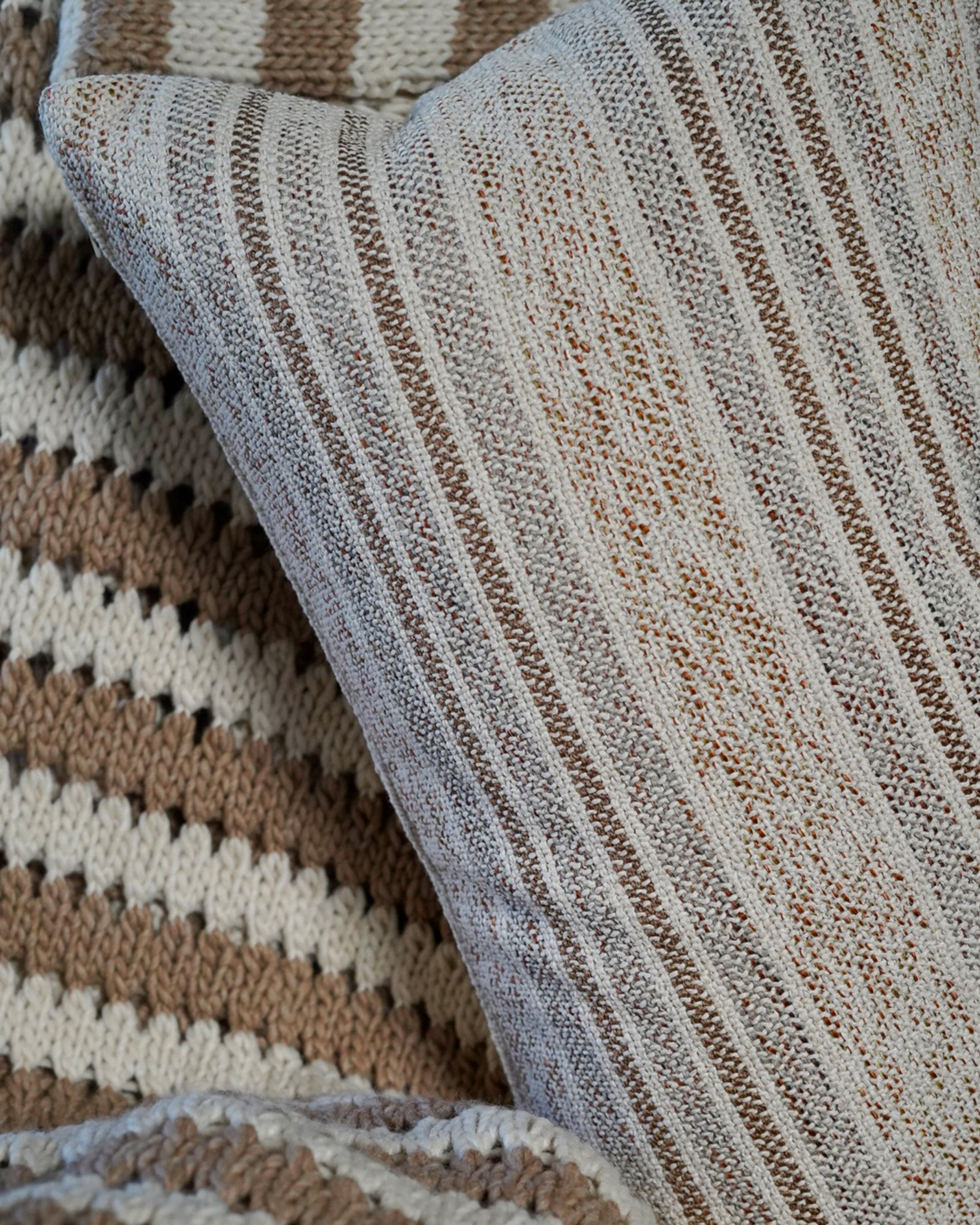 Cushion OPUS 