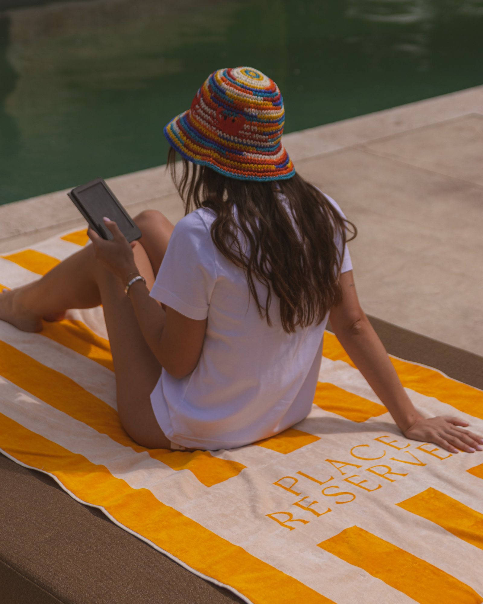 Drap de plage PLACE RESERVEE Gold 