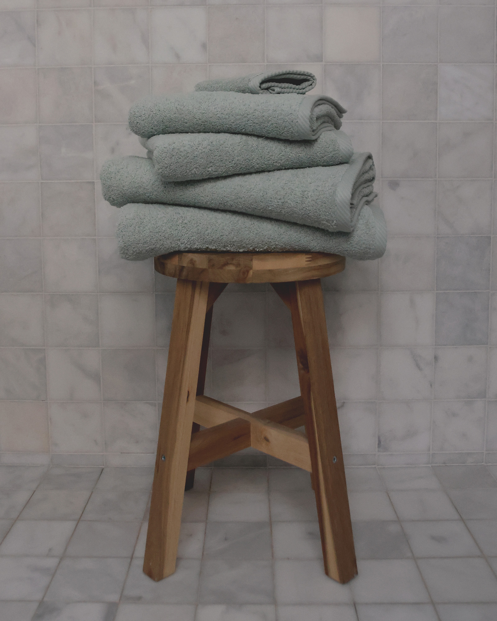 Hand towel ESSENTIALS Aqua