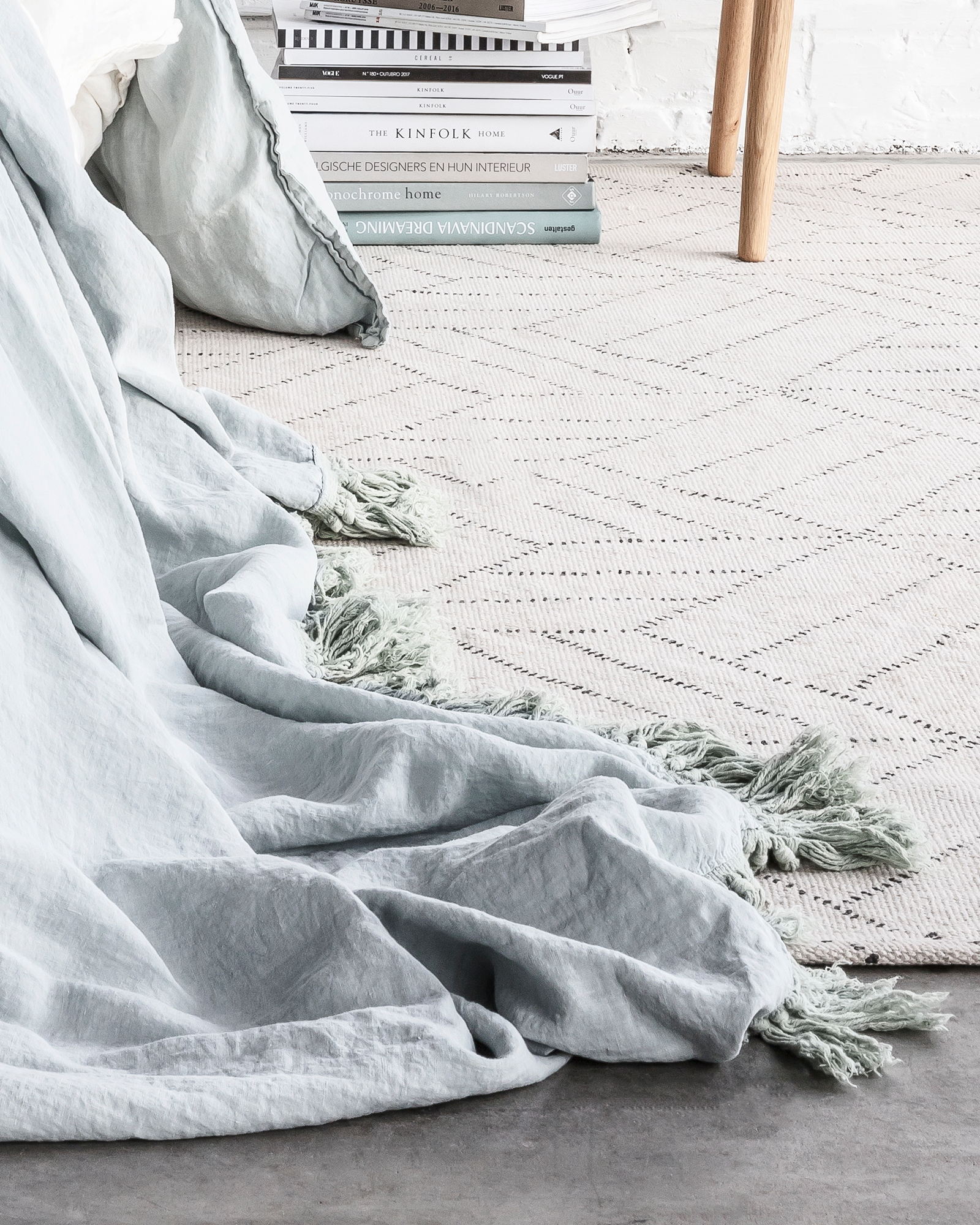 MARIE-MARIE - Bedsprei Franje LINEN STORIES Sand - 285x260 cm - Sand