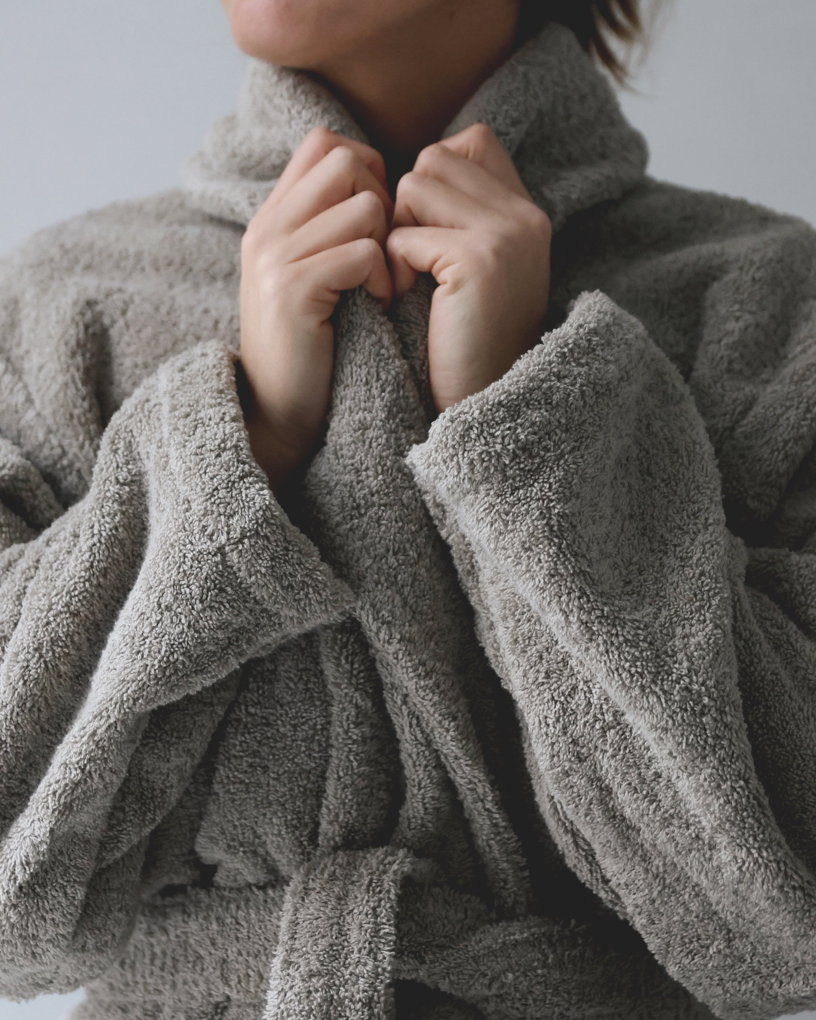 Bathrobe ESSENTIALS Concrete