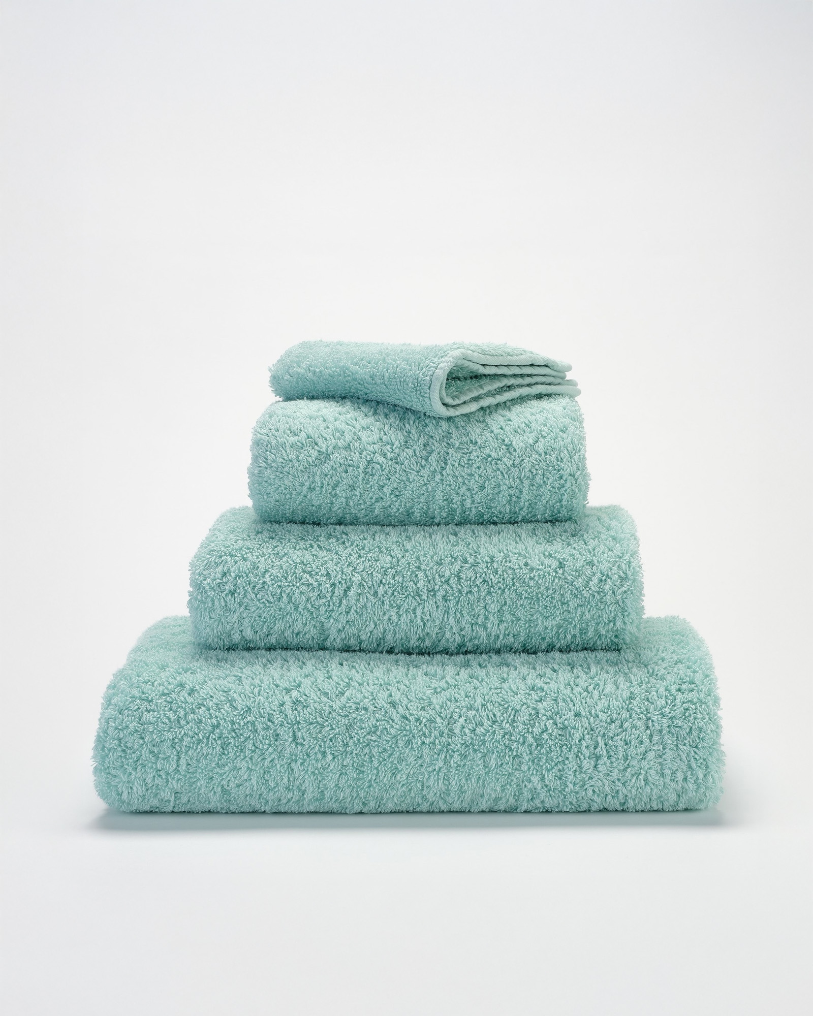 Hand towel SUPER PILE 235 Ice
