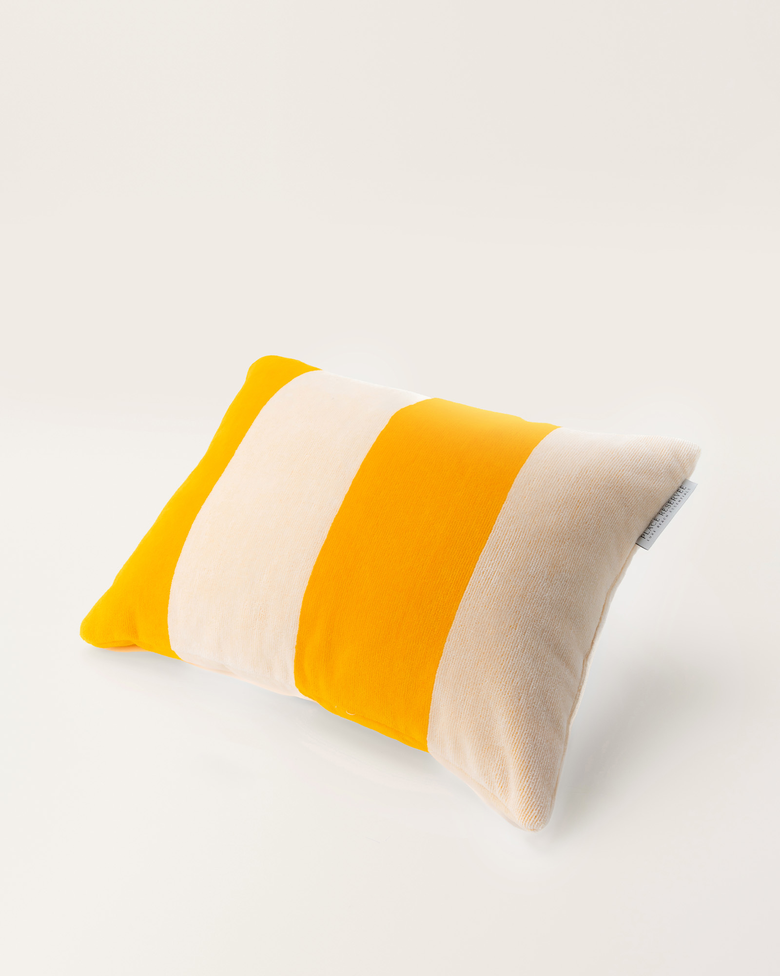 Coussin PLACE RESERVEE Gold 